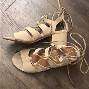 STEVE MADDEN- heeled sandals
